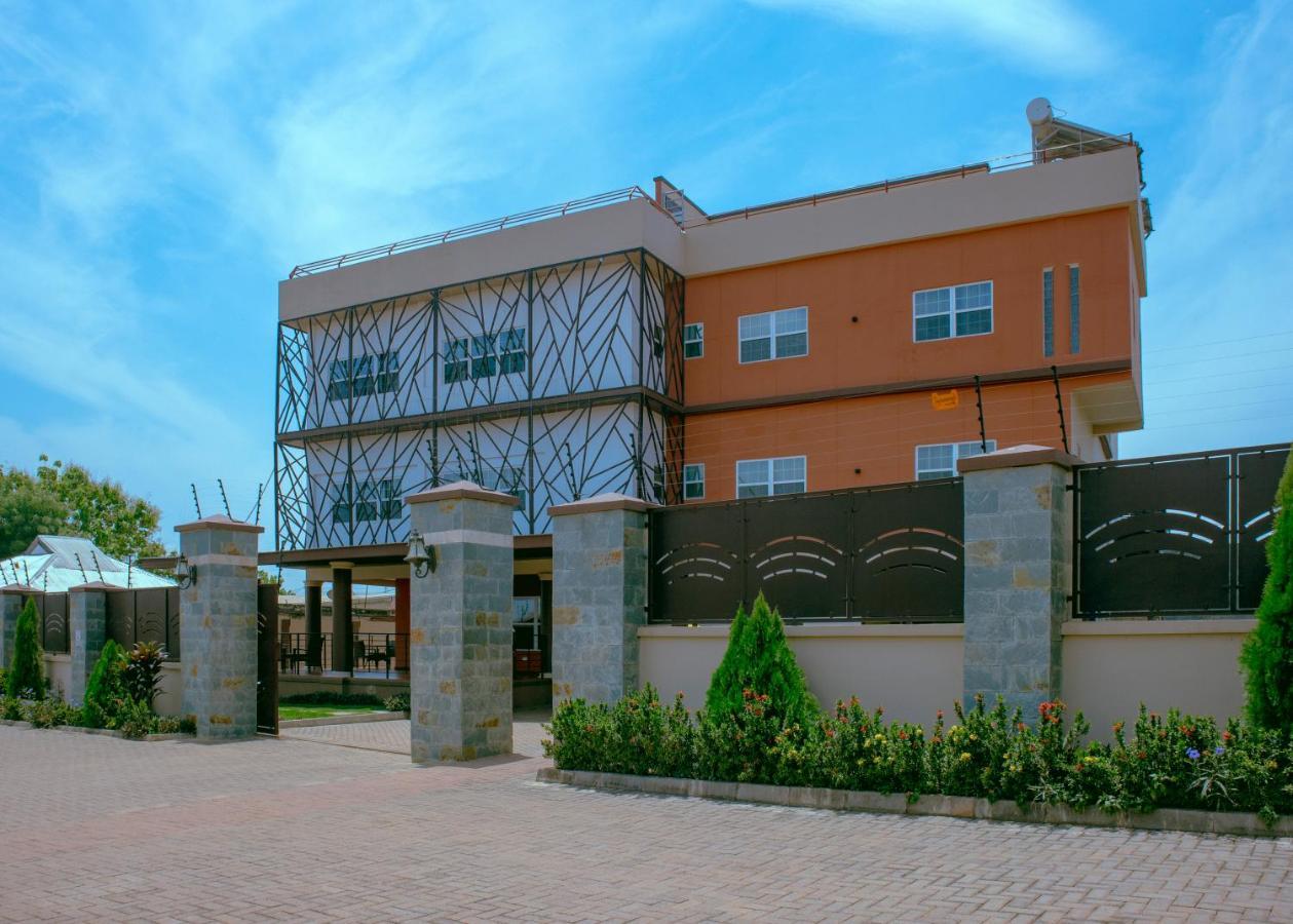 קומסי Frederick'S Lodge מראה חיצוני תמונה